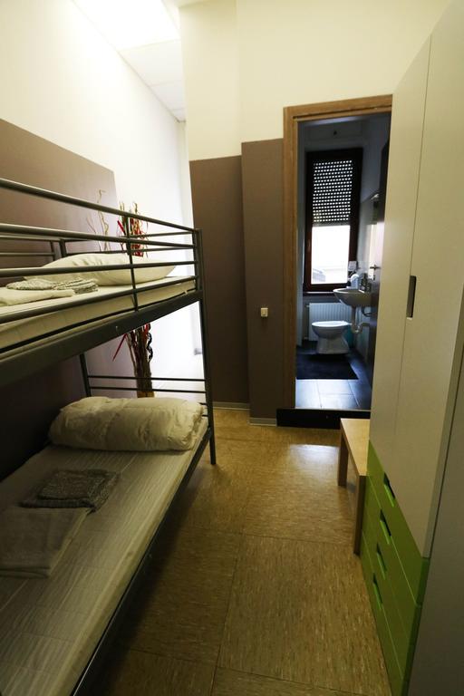 Panda Hostel Milano Eksteriør bilde