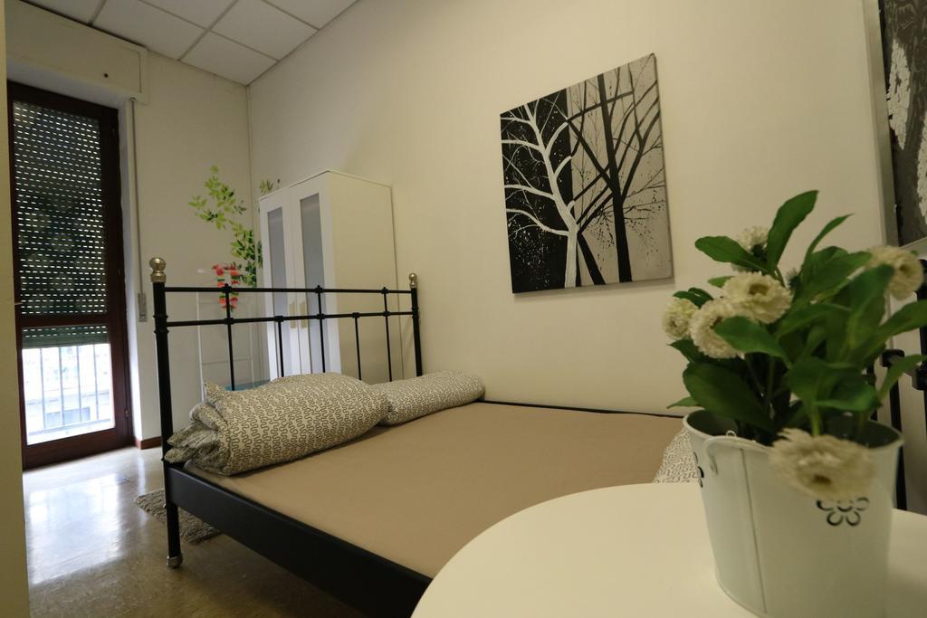 Panda Hostel Milano Eksteriør bilde